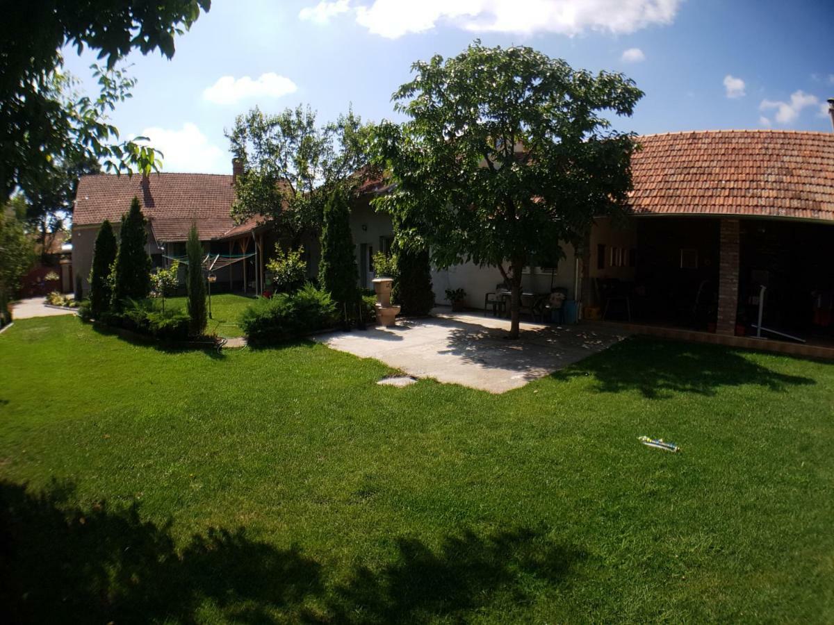 Apartman Vila Milica Kikinda المظهر الخارجي الصورة